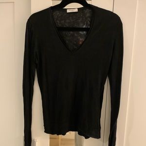 Equipment 100% silk knit v-neck in black